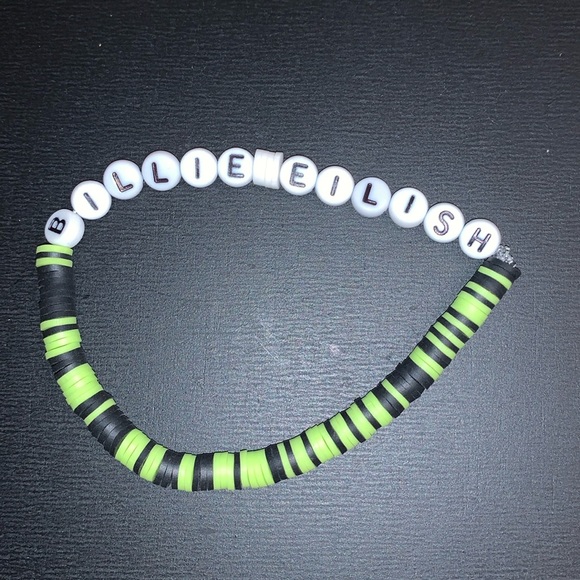 Handmade beaded bracelet - Picture 1 of 2